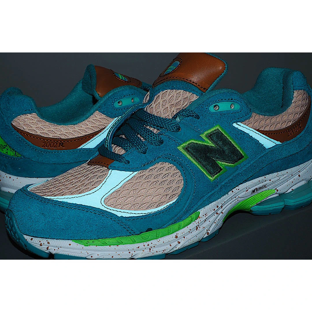 NEW BALANCE casual running shoes