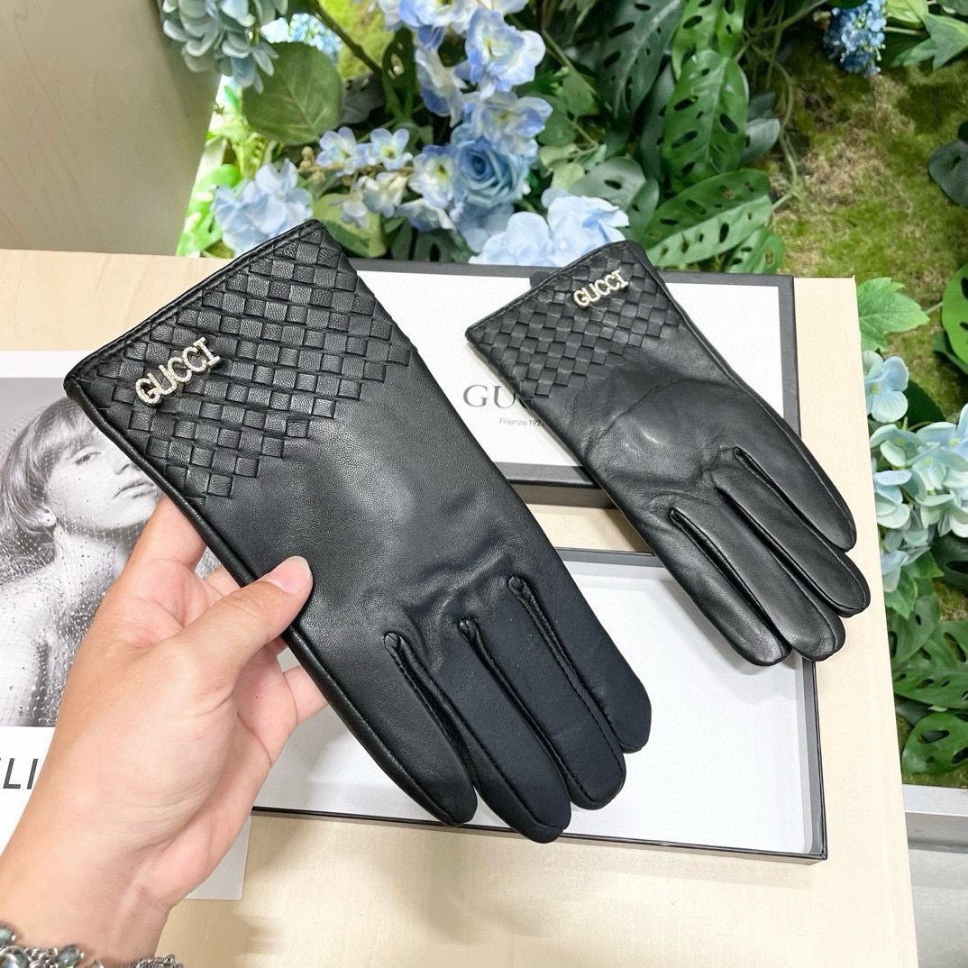 Gucci Gloves
