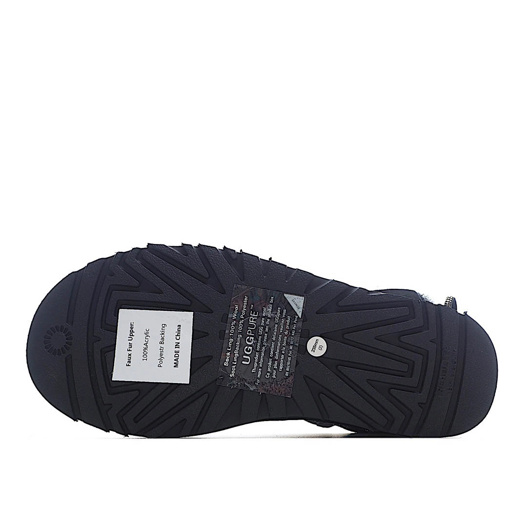 UGG Classic Mini series snow boots