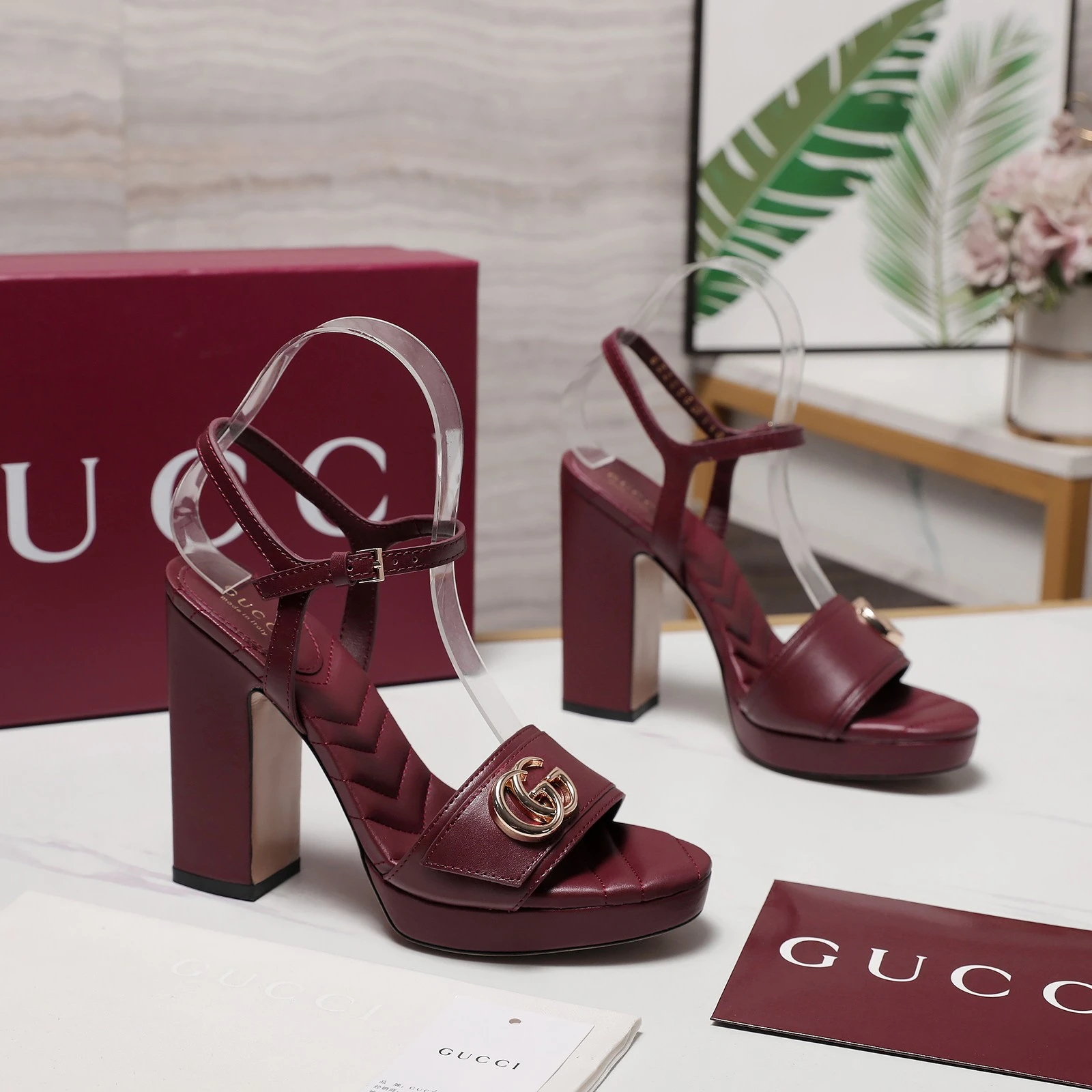 Gucci Spring 2026 New Waterproof Platform Roman Sandals