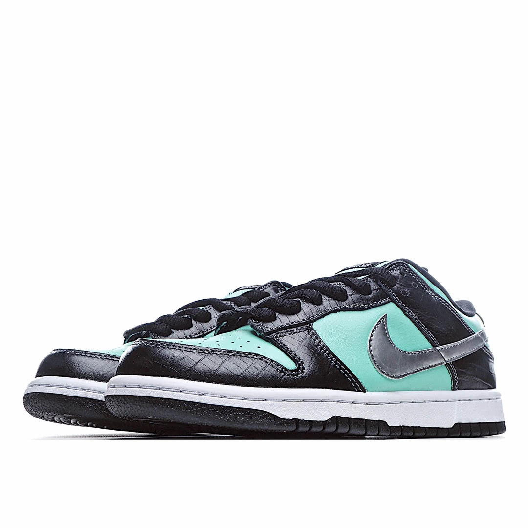 Diamond Supply Co. X Nike SB Dunk Low Pro  Tiffany   芙尼蓝