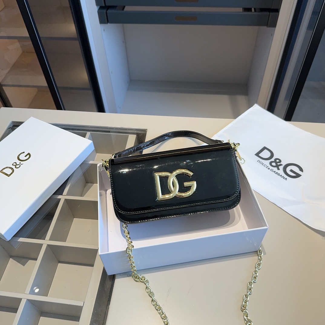 Dolce & Gabbana Handle Bag