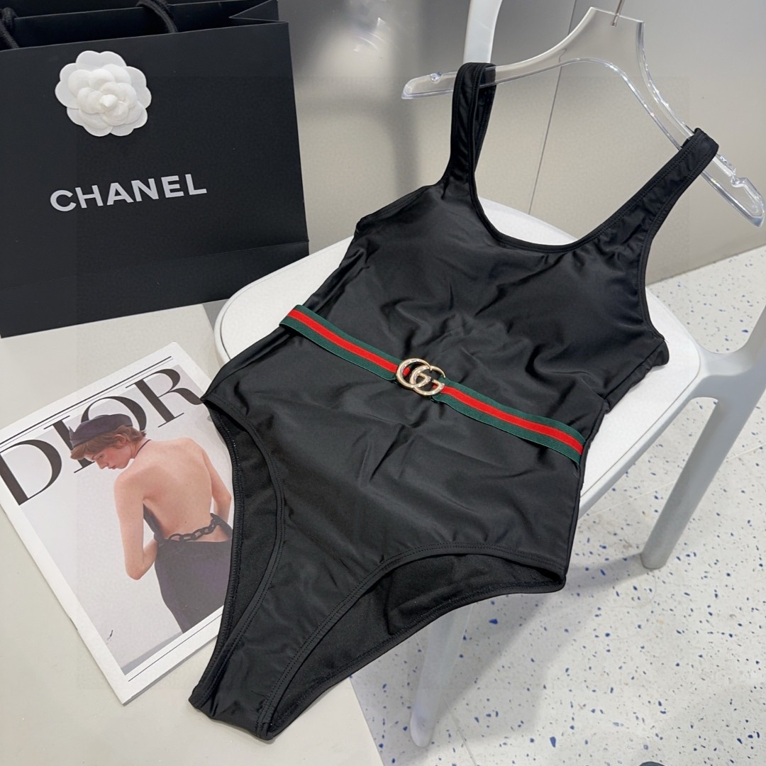 Gucci Quick Drying One Piece Swimsuit