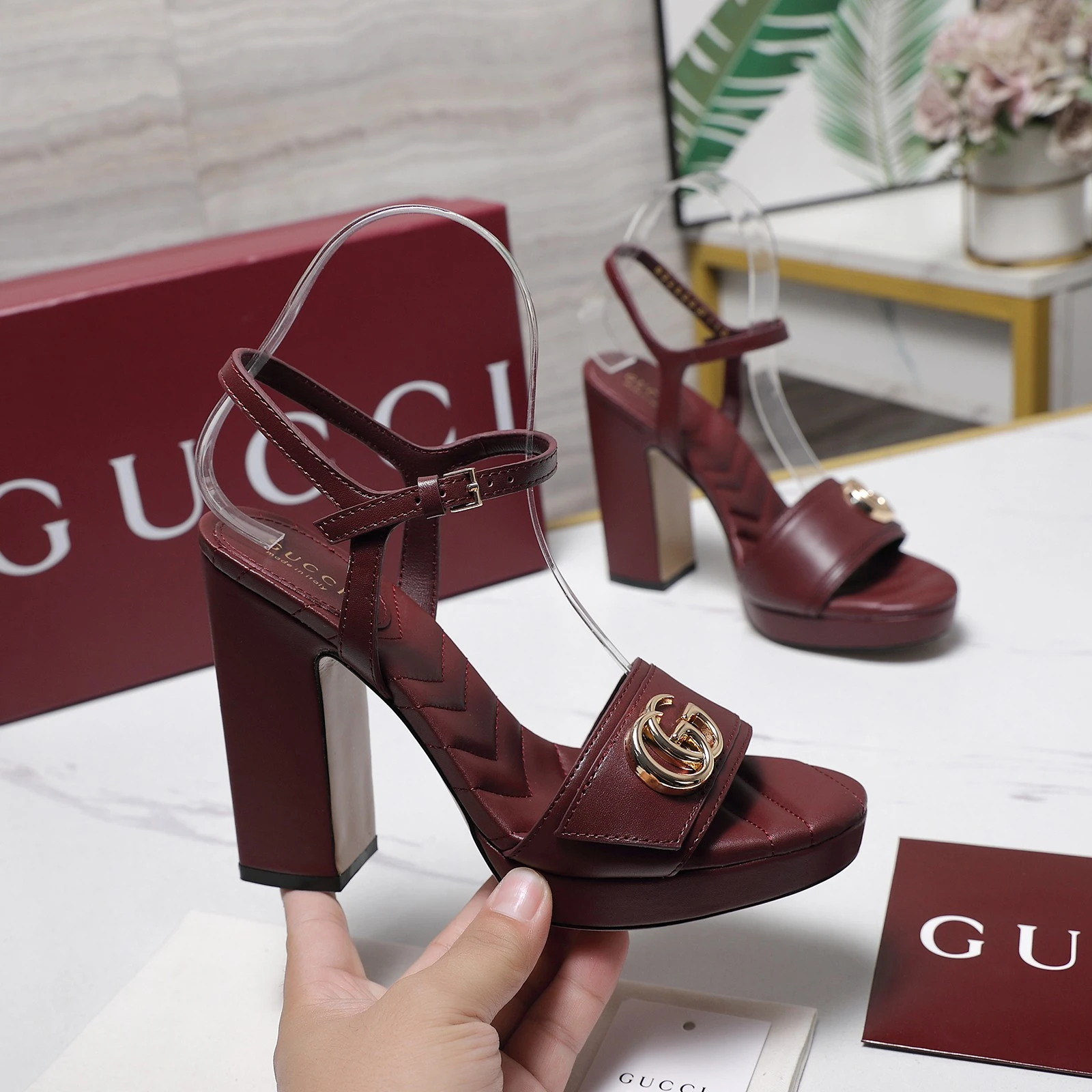 Gucci Spring 2026 New Waterproof Platform Roman Sandals