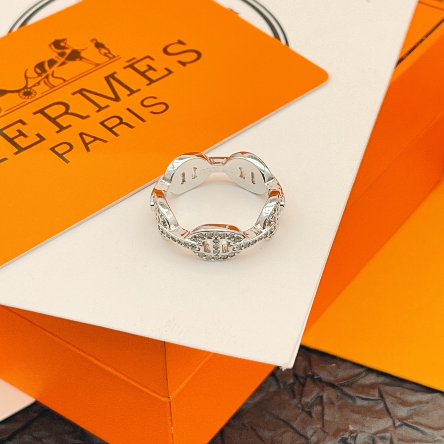 Hermes Ring