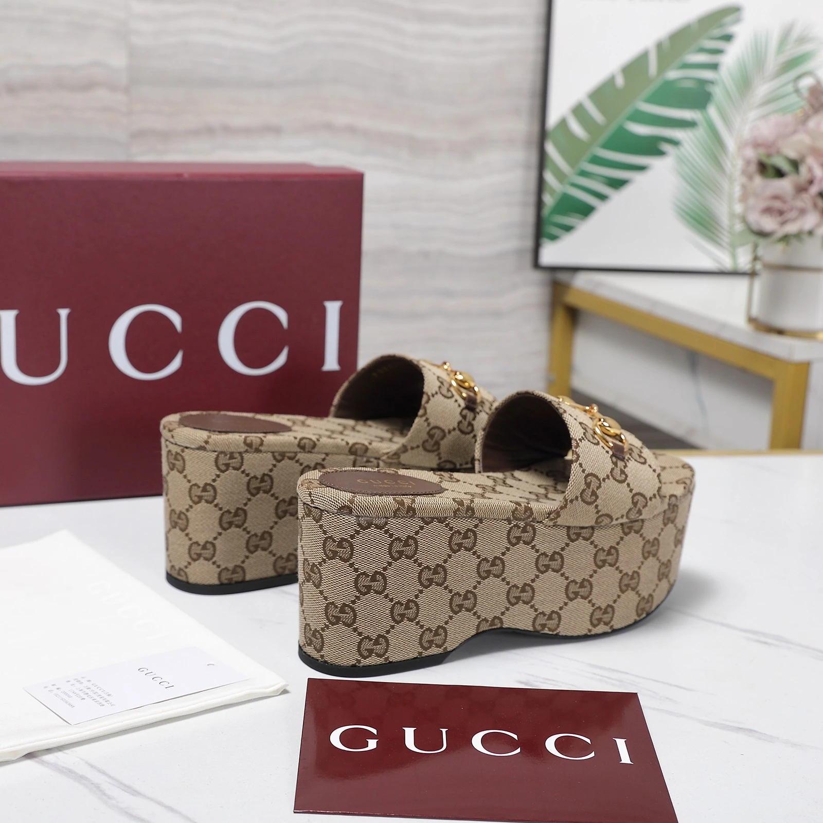 Gucci Slope Water Table Slippers