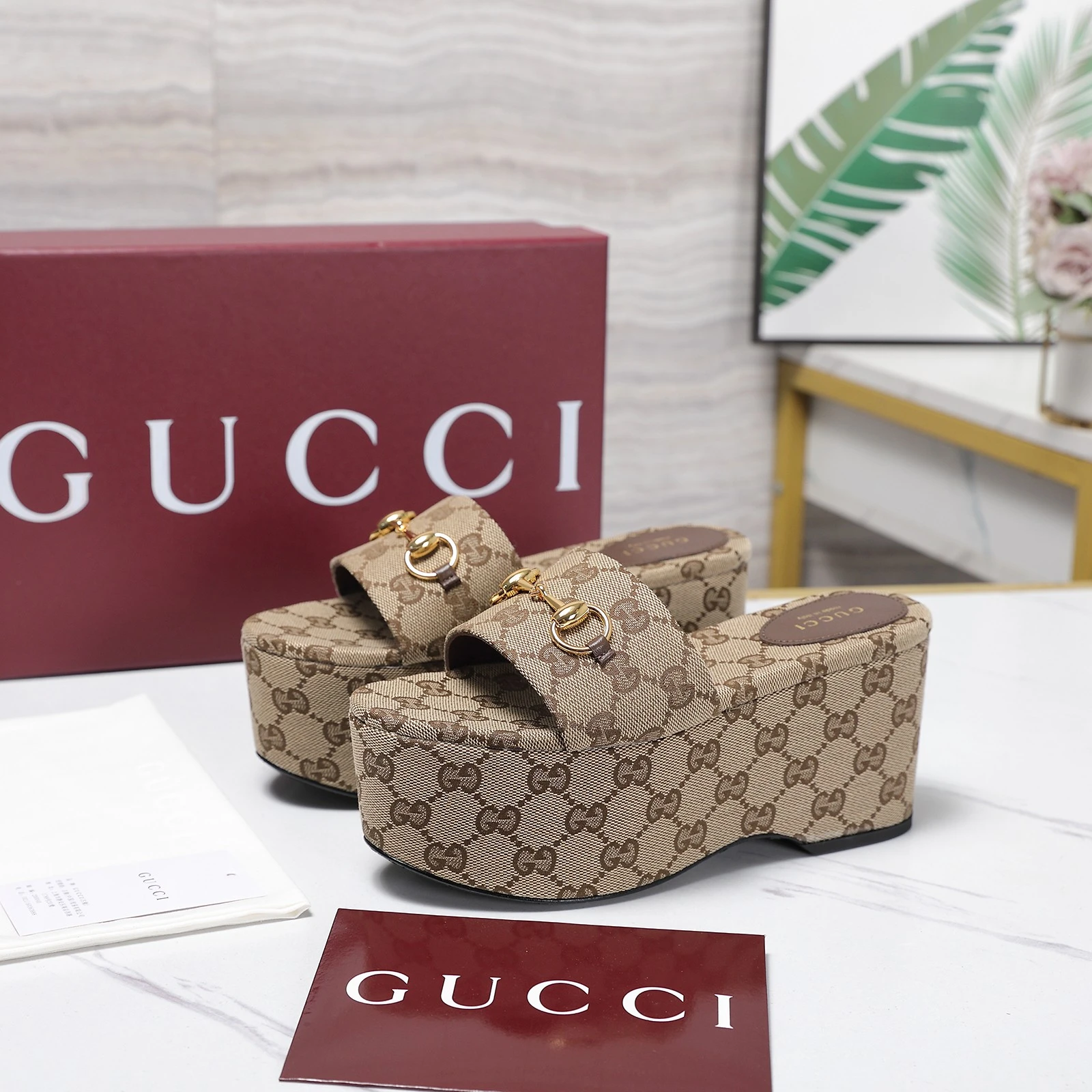 Gucci Slope Water Table Slippers