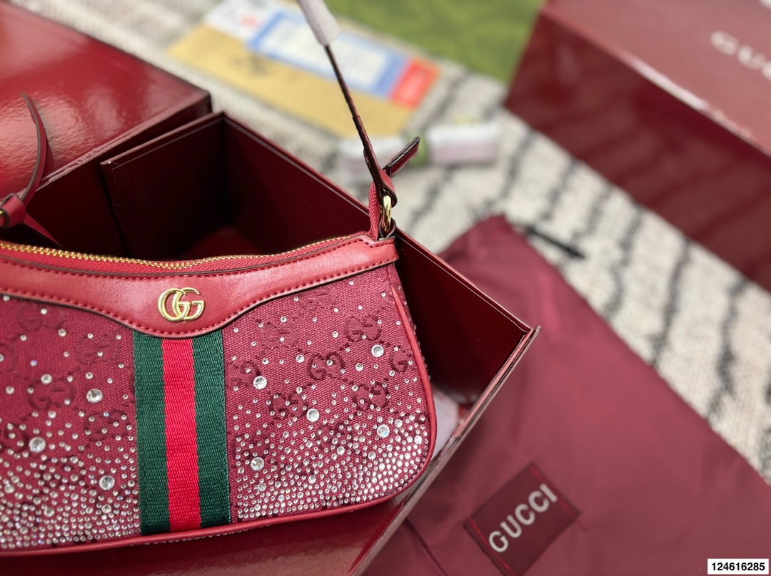 Gucci Hot Diamond Hobo Bag