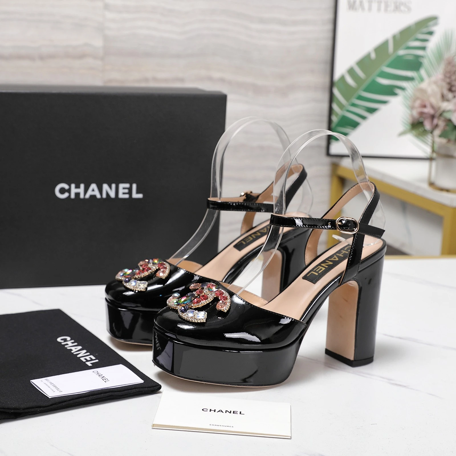 CHANEL Classic Diamond Heel+Double C Diamond Button Sandals