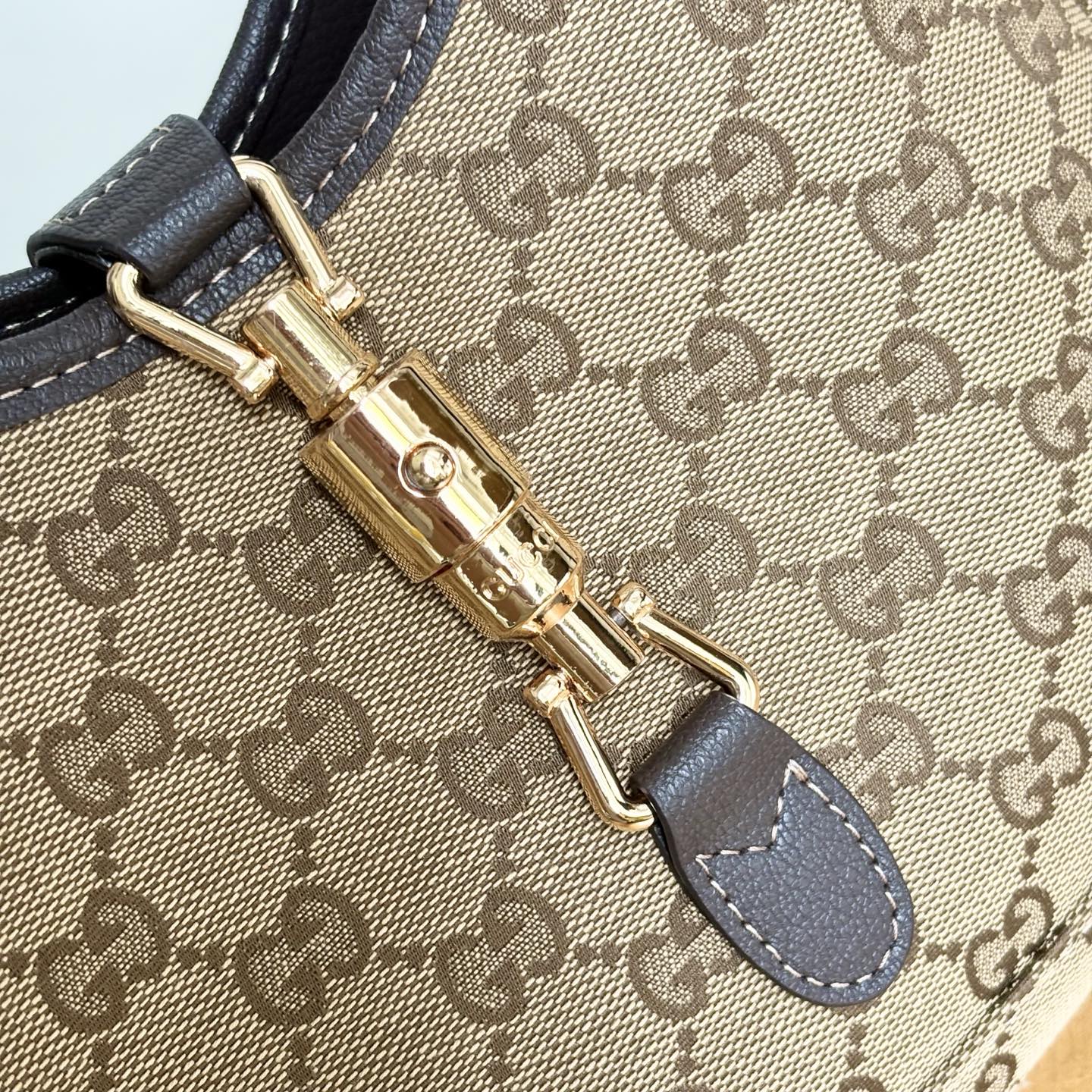 Gucci Mercato Tote Bag
