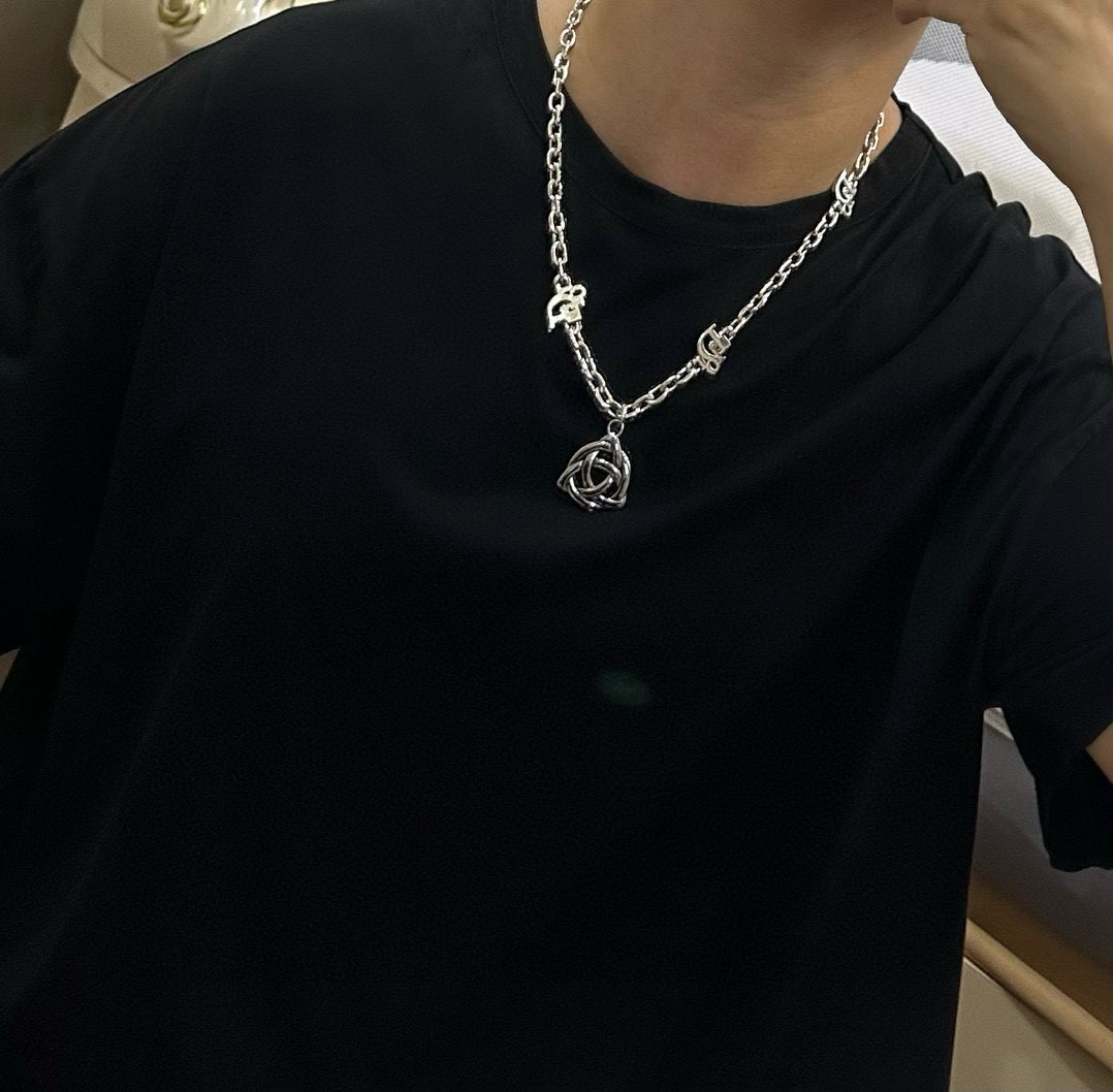 DIOR Necklace130