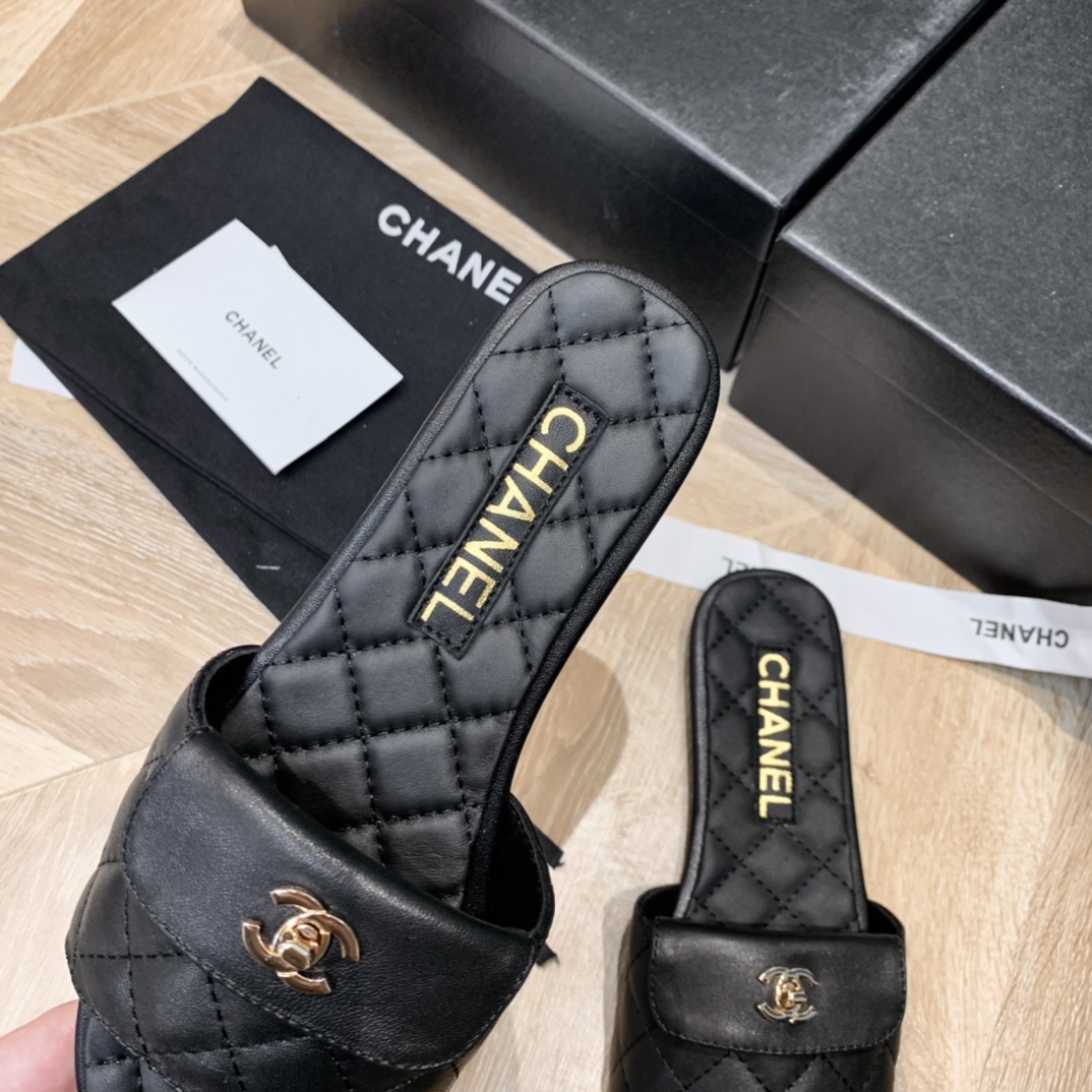 Chanel Slippers
