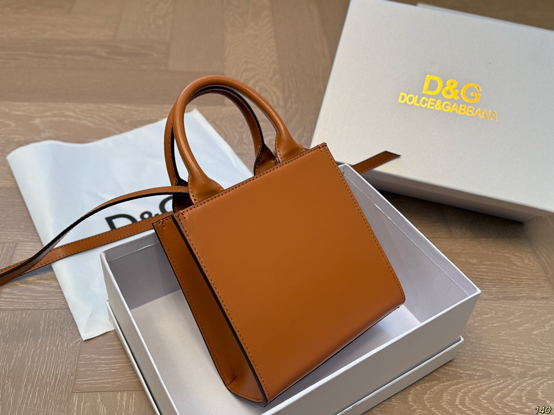 Dolce & Gabbana Handle Bag