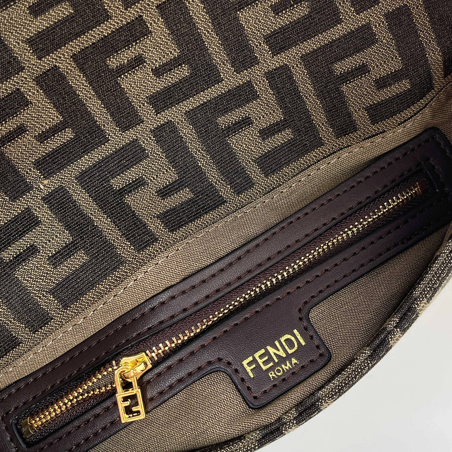 Fendi Baguette