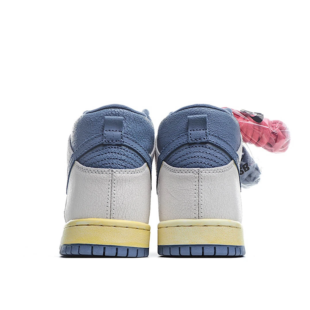 Atlas x Nike Dunk SB High &ldquo;Lost at Sea