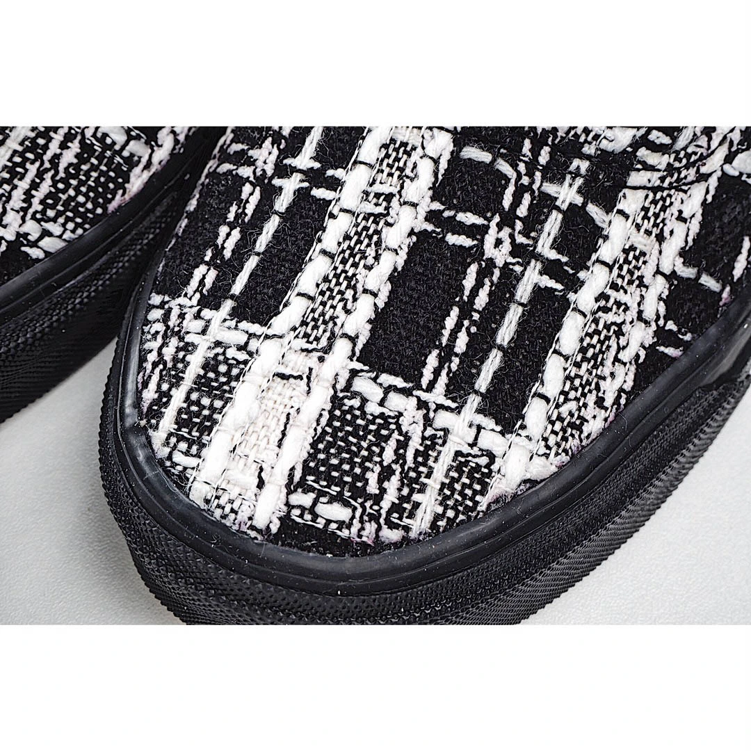 Vans Authentic Low-Top Sneakers