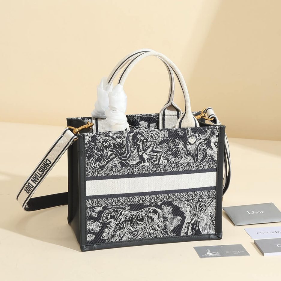 Medium Dior Book Tote