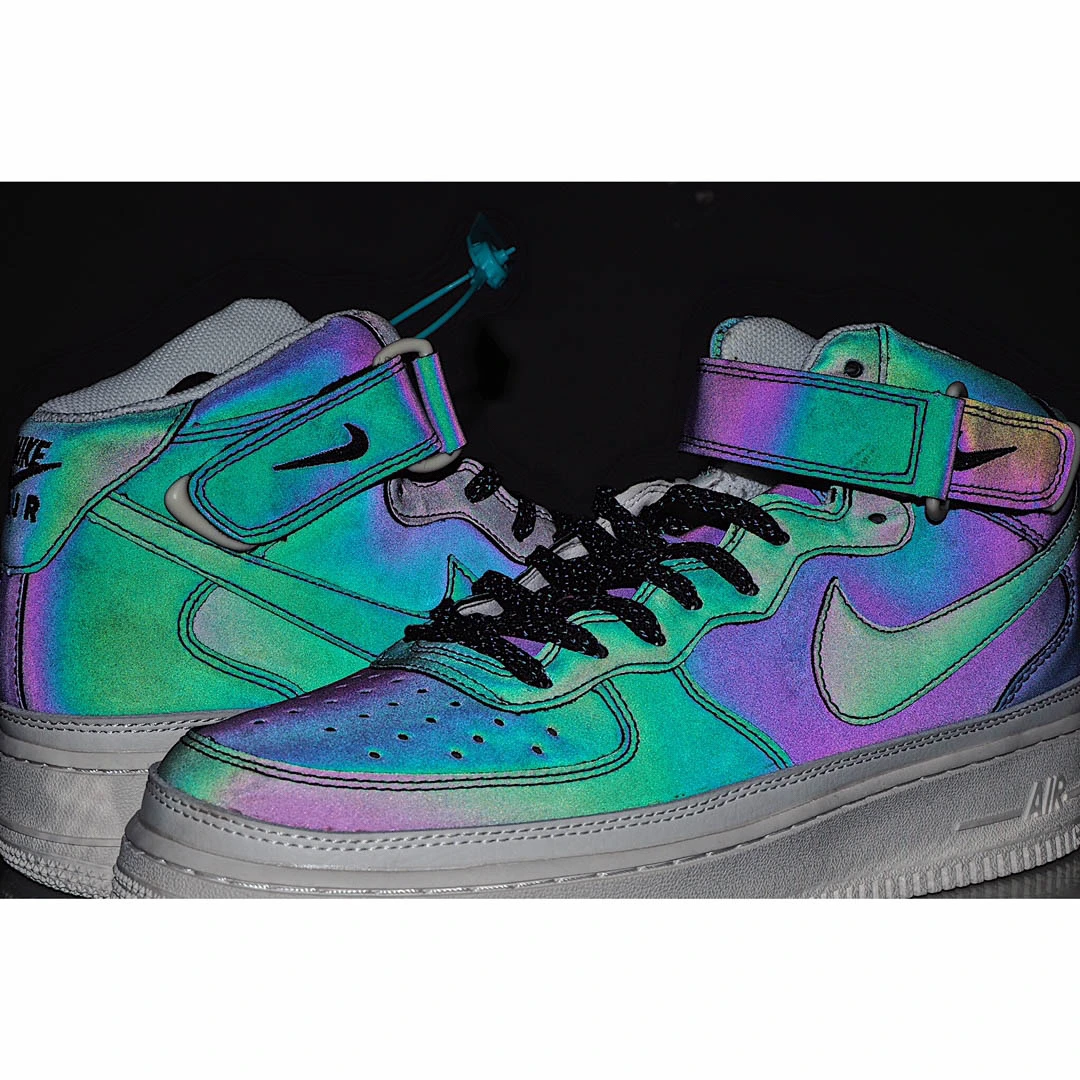 Air Force 1 MID 07 &ldquo;DEMON