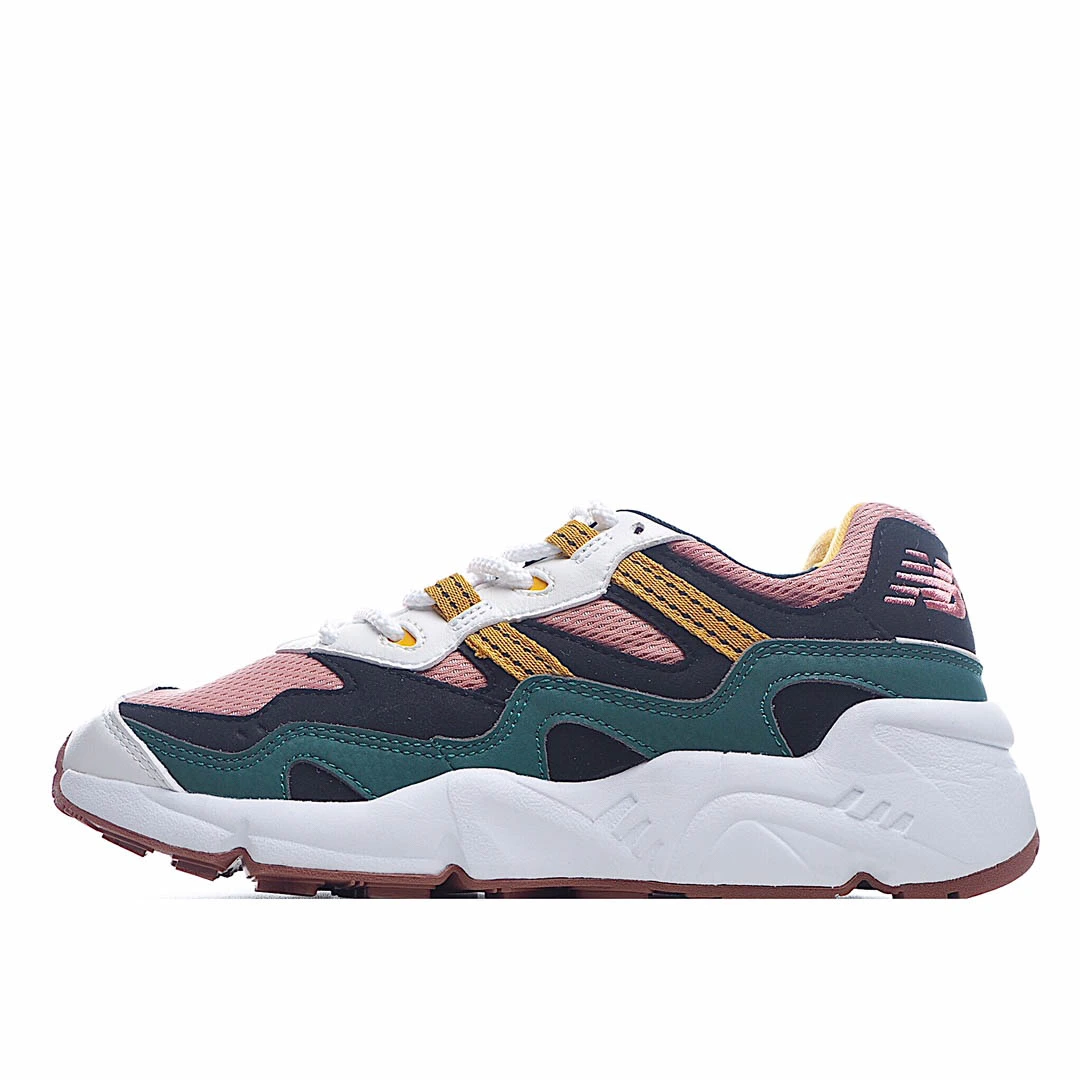 New Balance Casual Sneakers