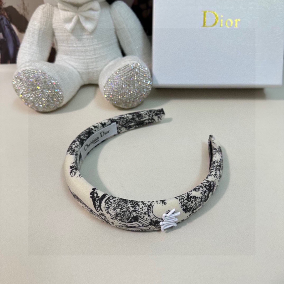 Dior hair band/ hair loop