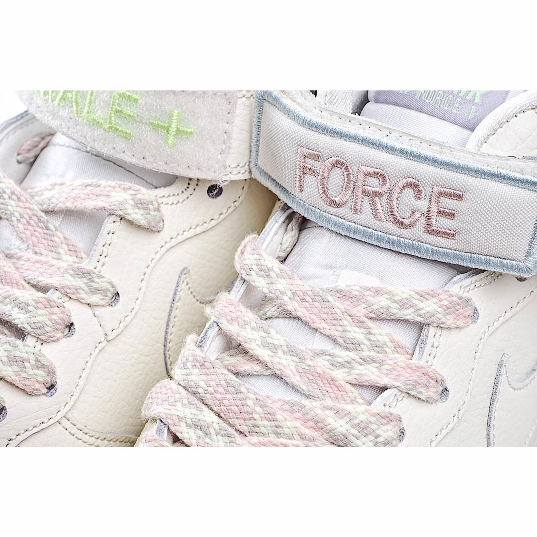 Nike Air Force 1 Mid