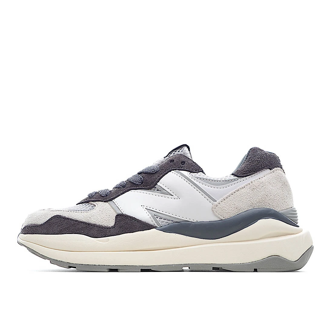 New Balance Casual Sneakers