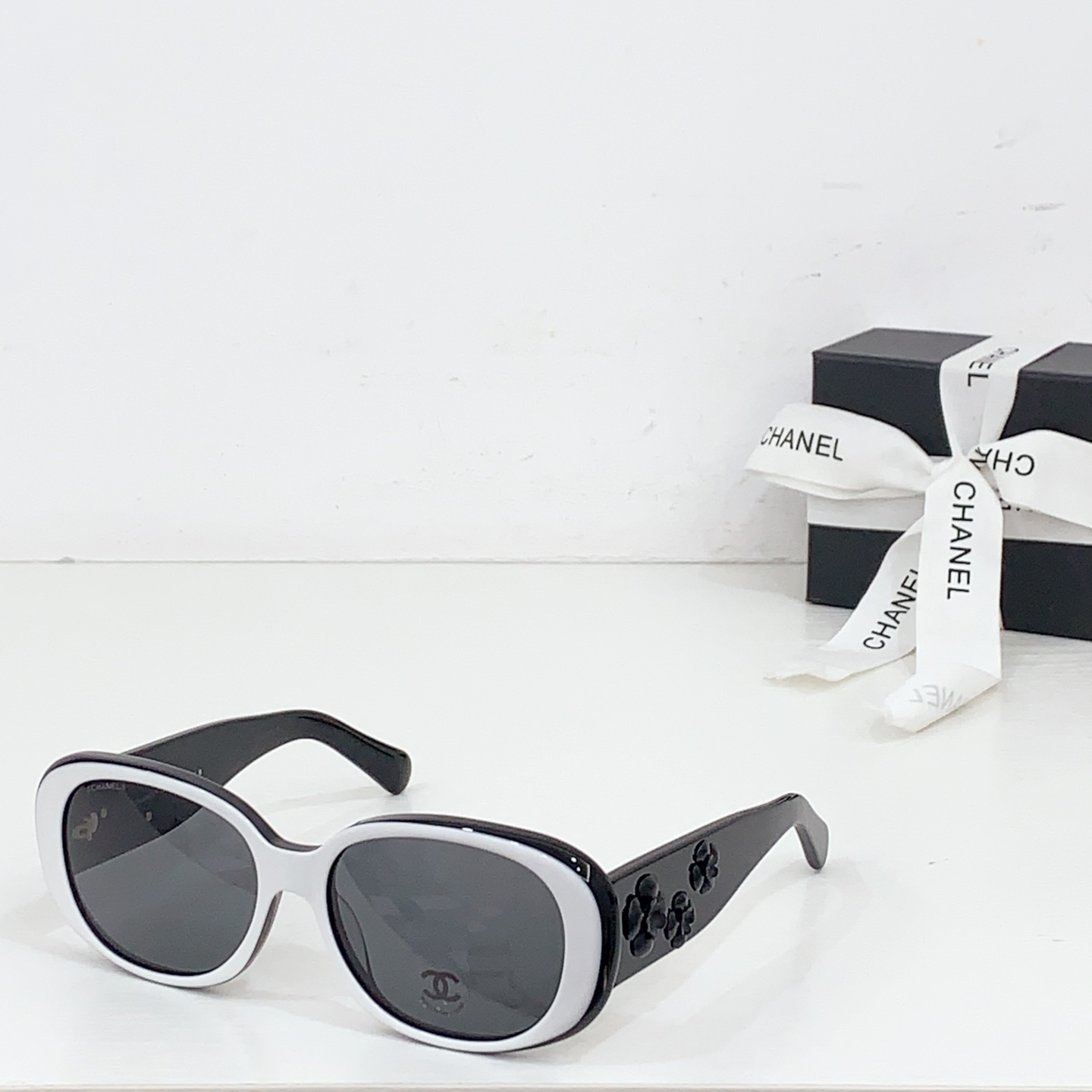 Chanel Sunglass