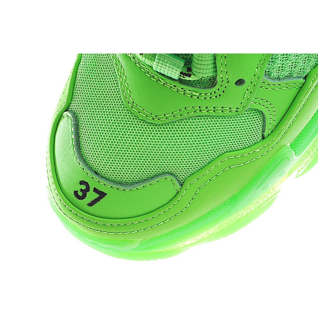 Balenciaga Triple S dad shoes running shoes