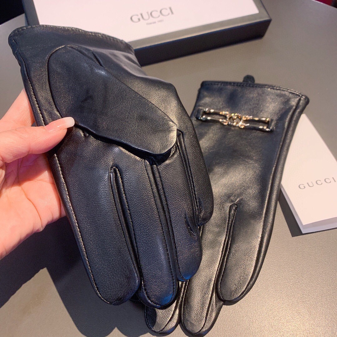 Gucci Gloves