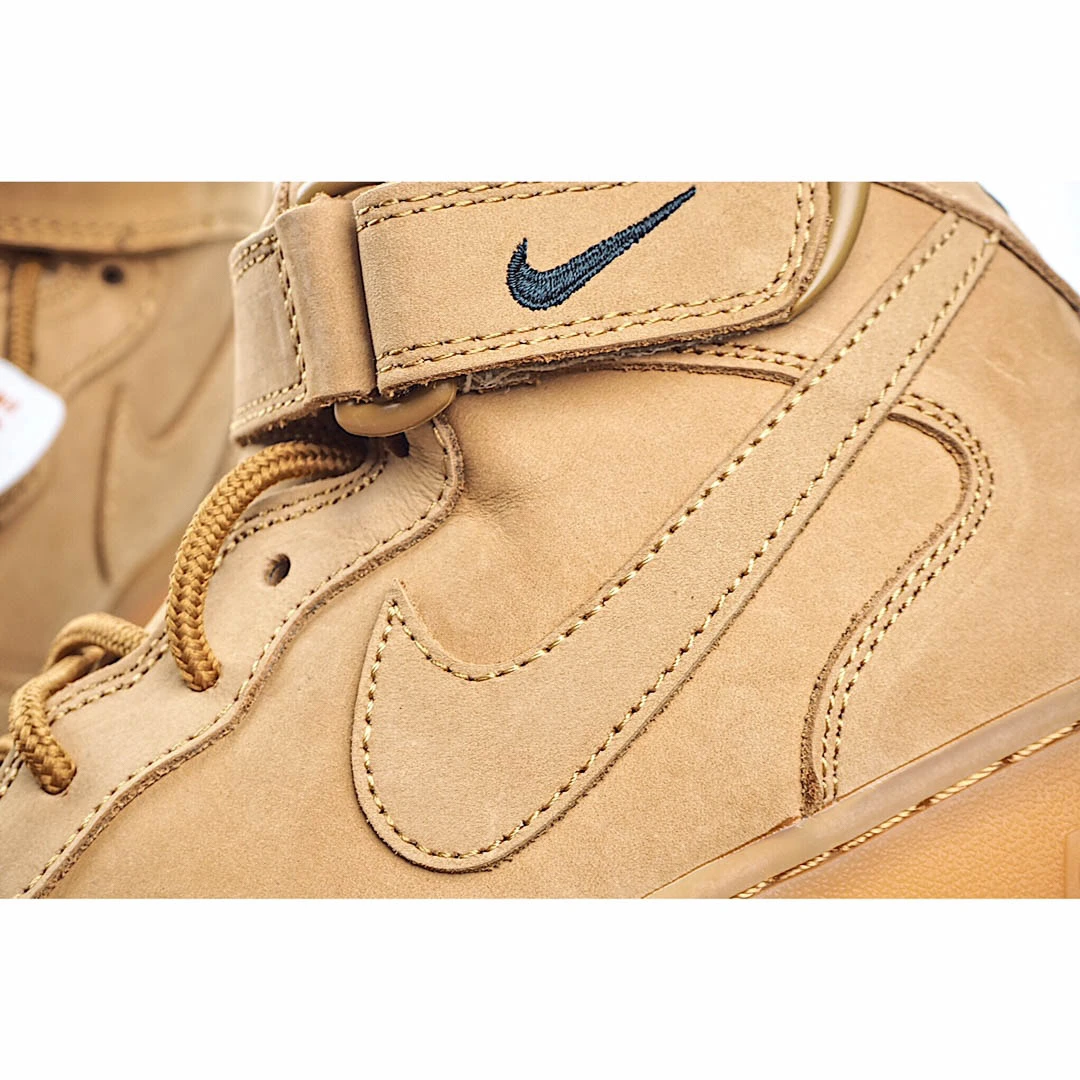 Nike Air Force1 Mid Sneakers