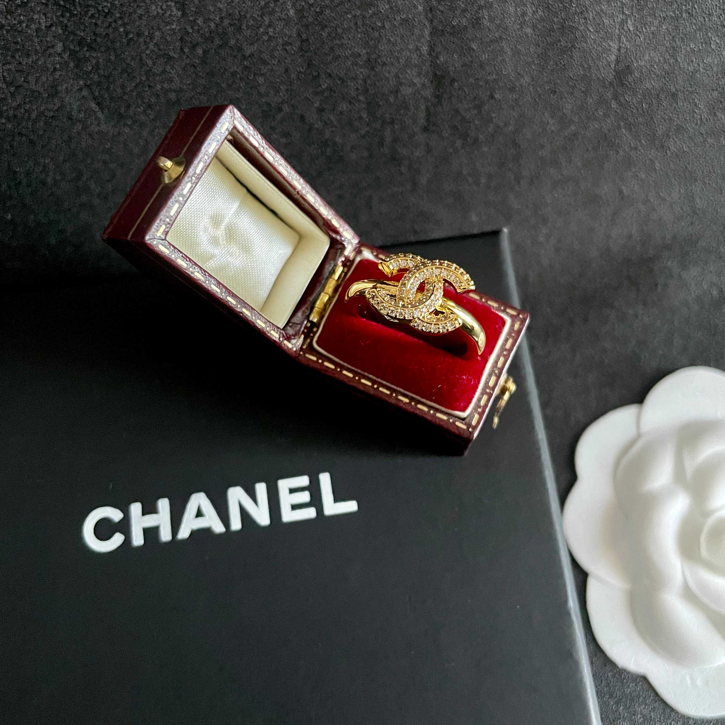 Chanel Ring