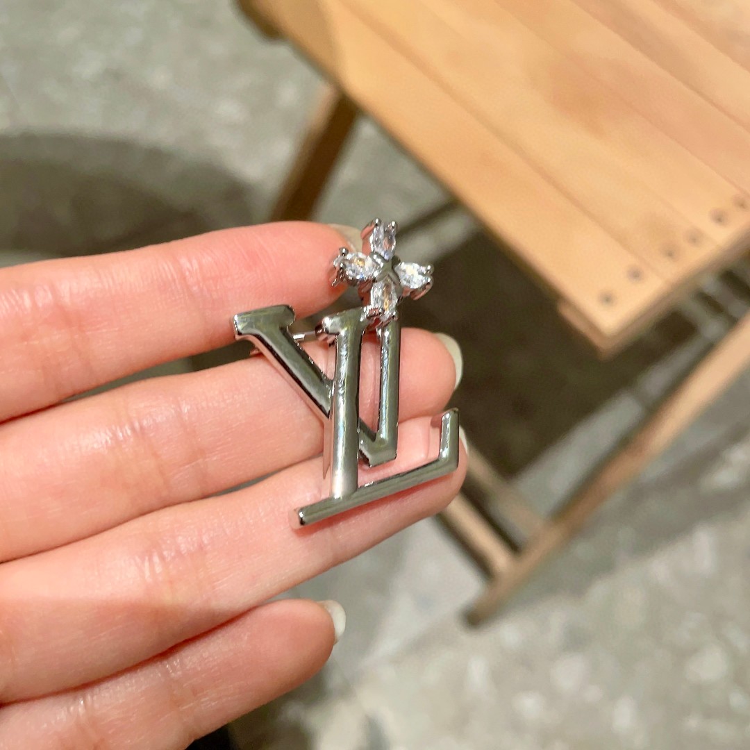 LV Brooch