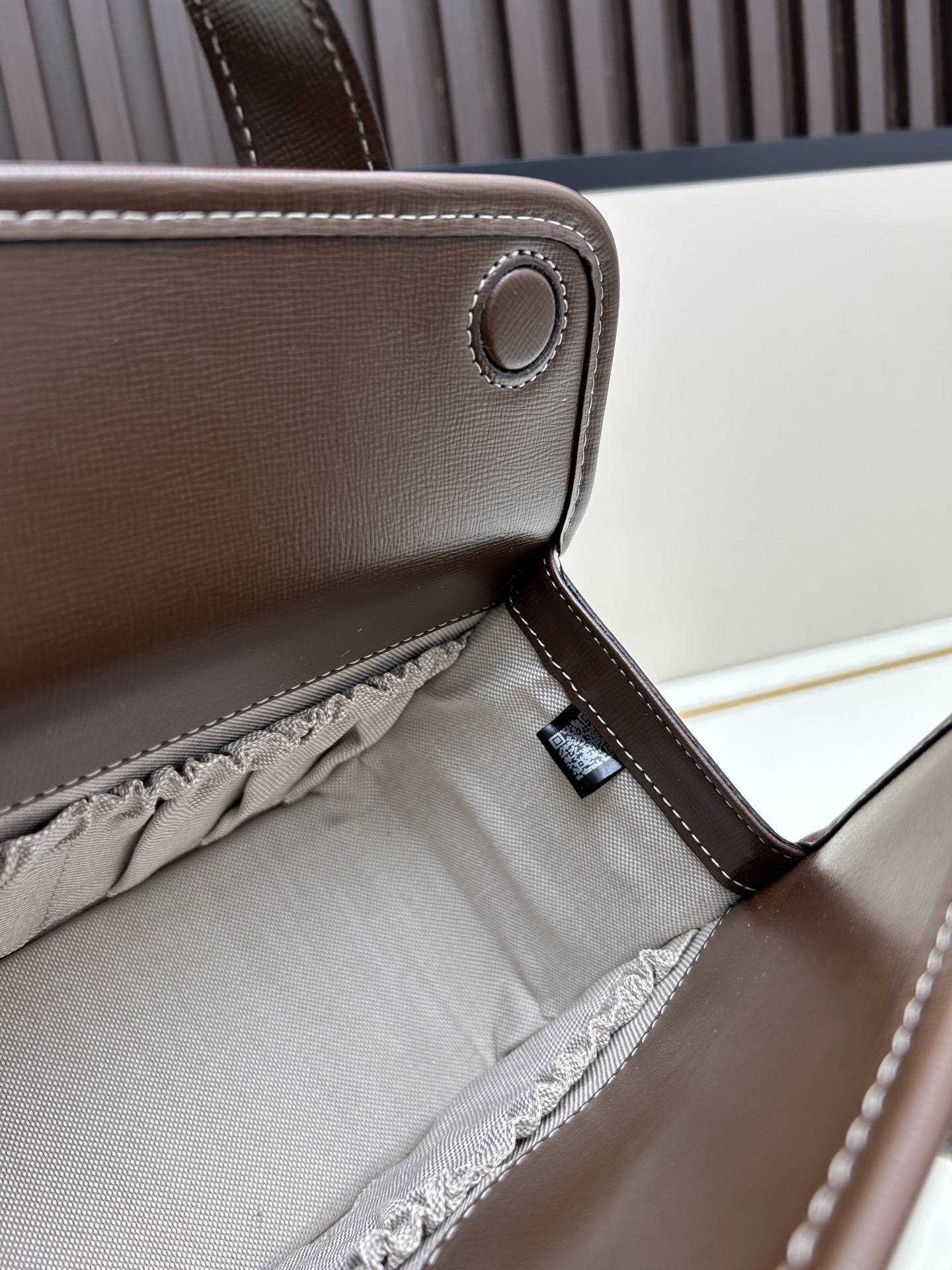 𝗚𝘂𝗰𝗰𝗶 𝗢𝗽𝗵𝗶𝗱𝗶𝗮 Handle Bag