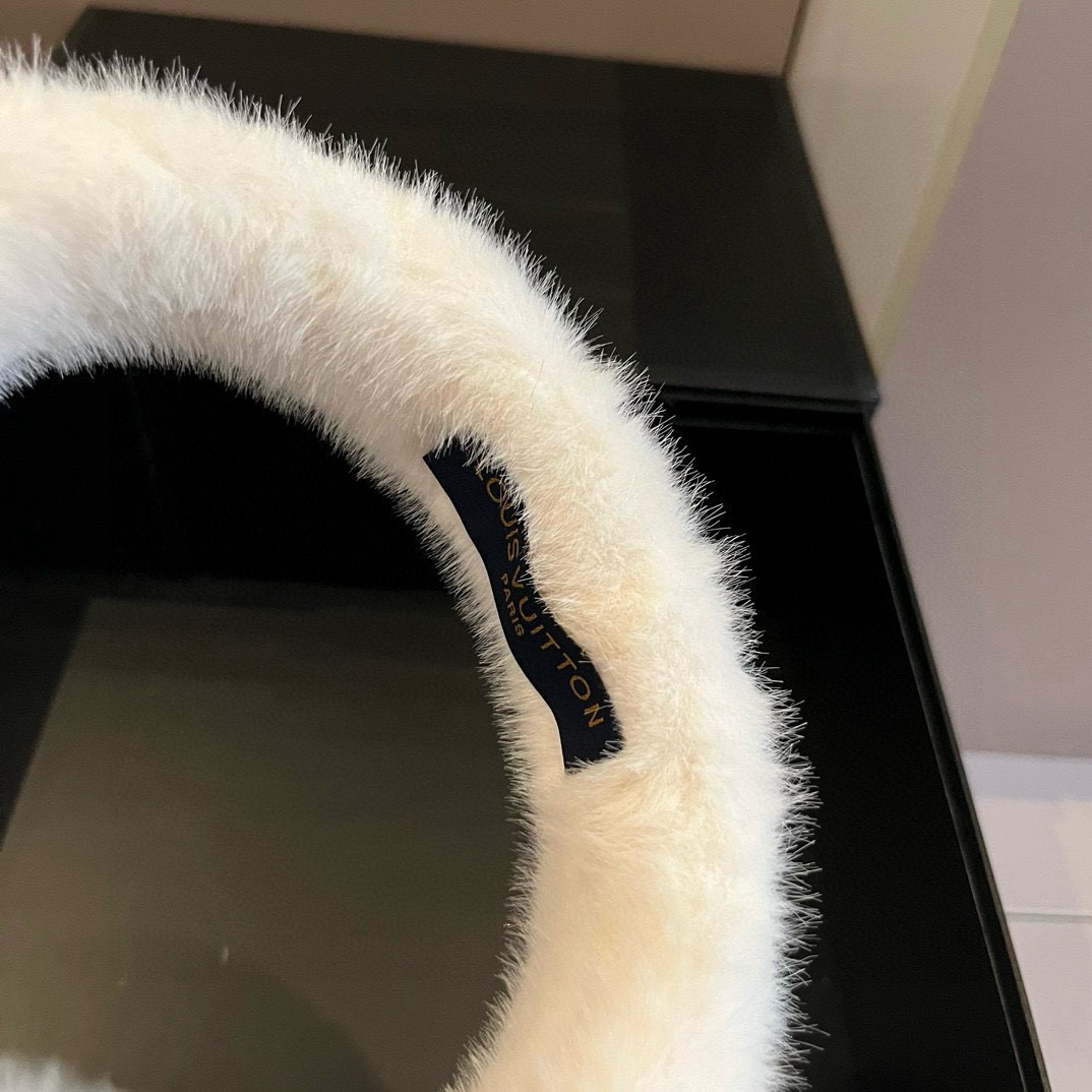 Louis Vuitton Earmuffs