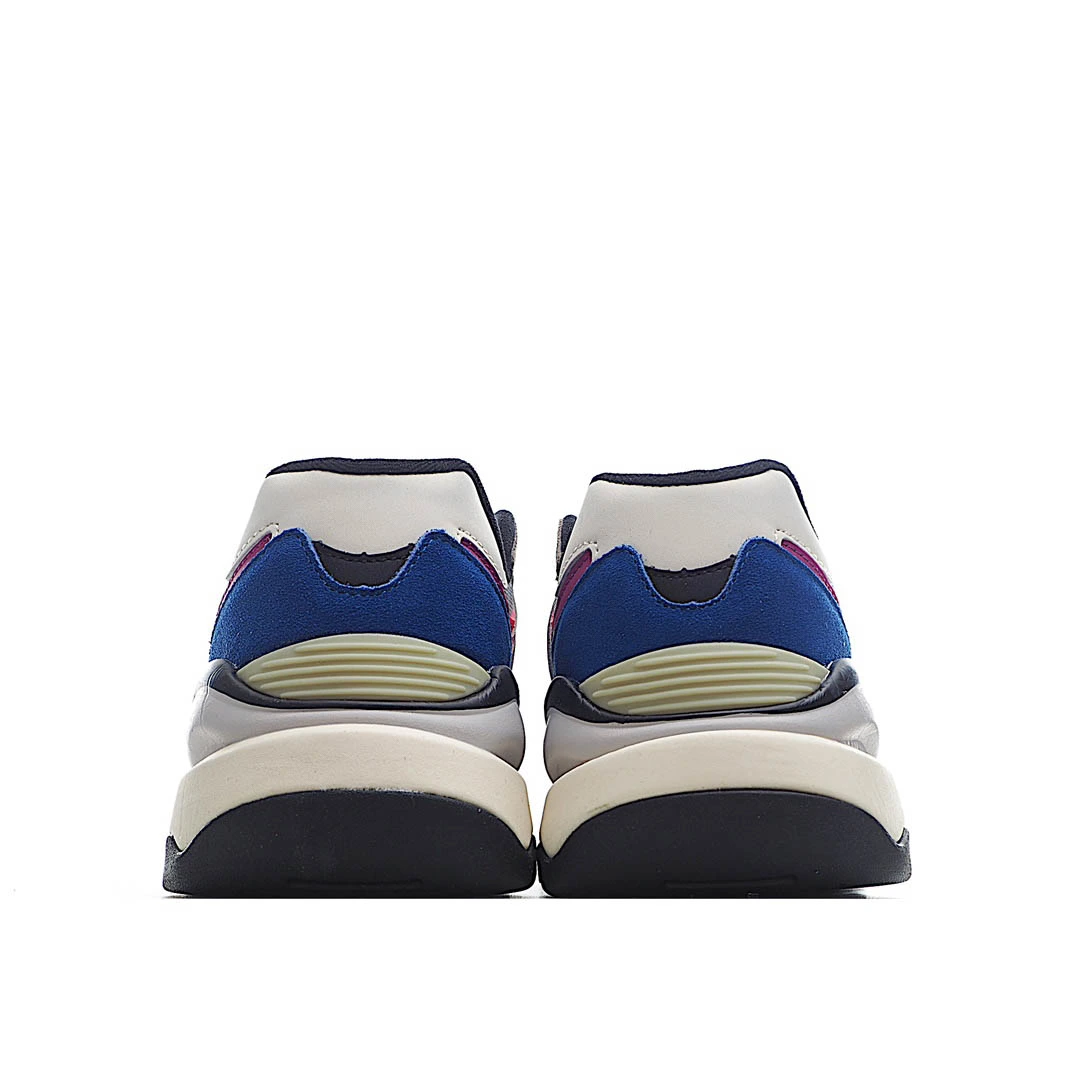 New Balance Casual Sneakers