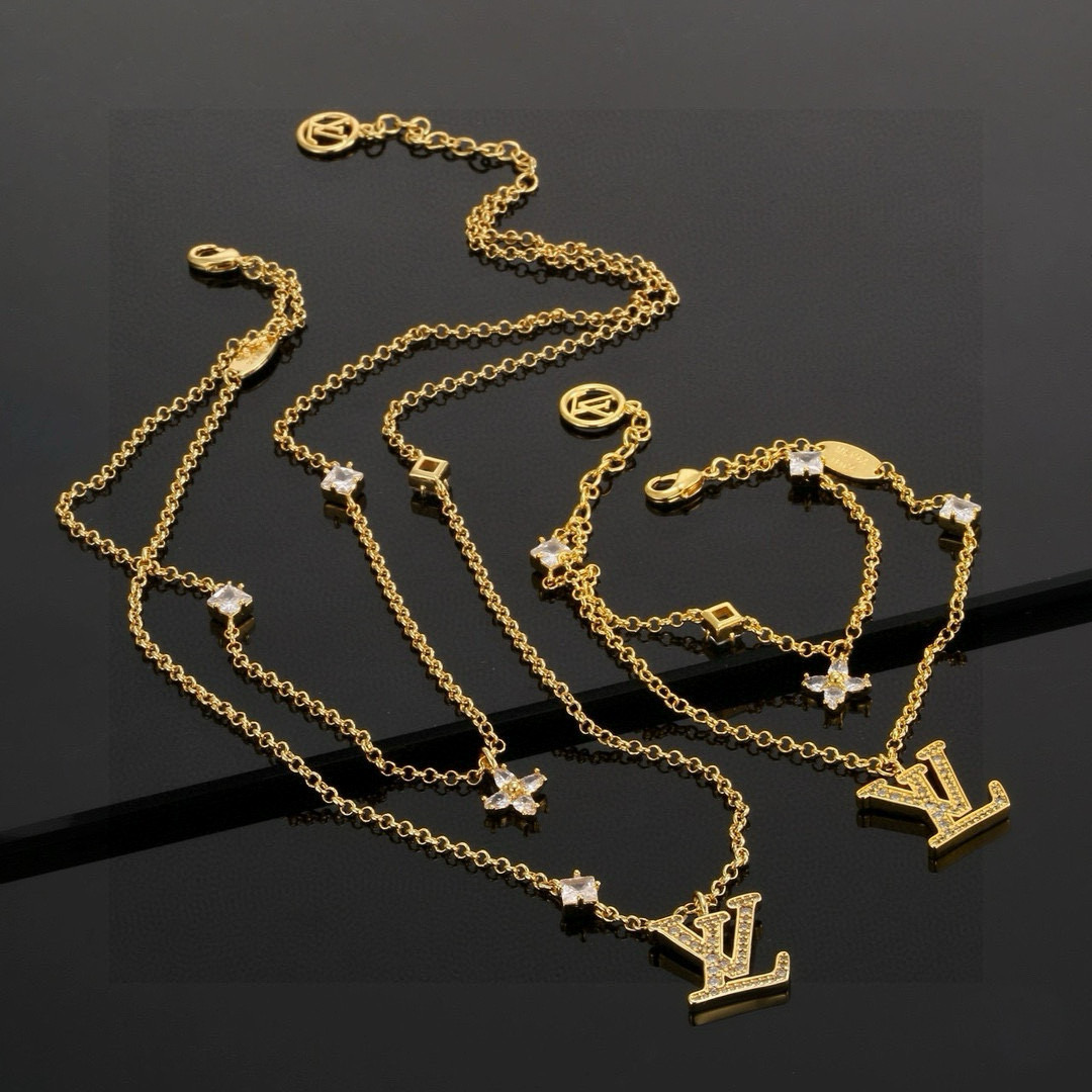 LV Iconic Necklace