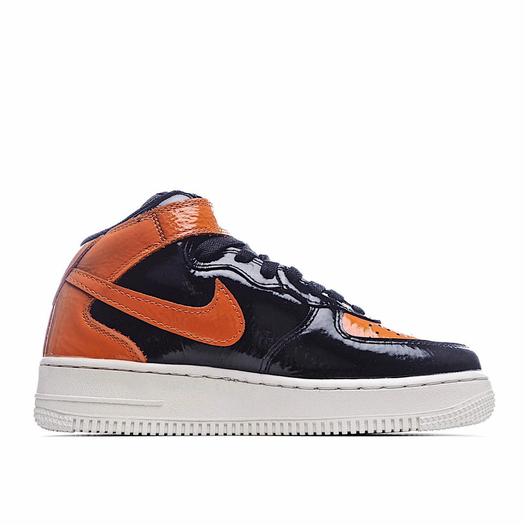Nike Air Force 1 Mid