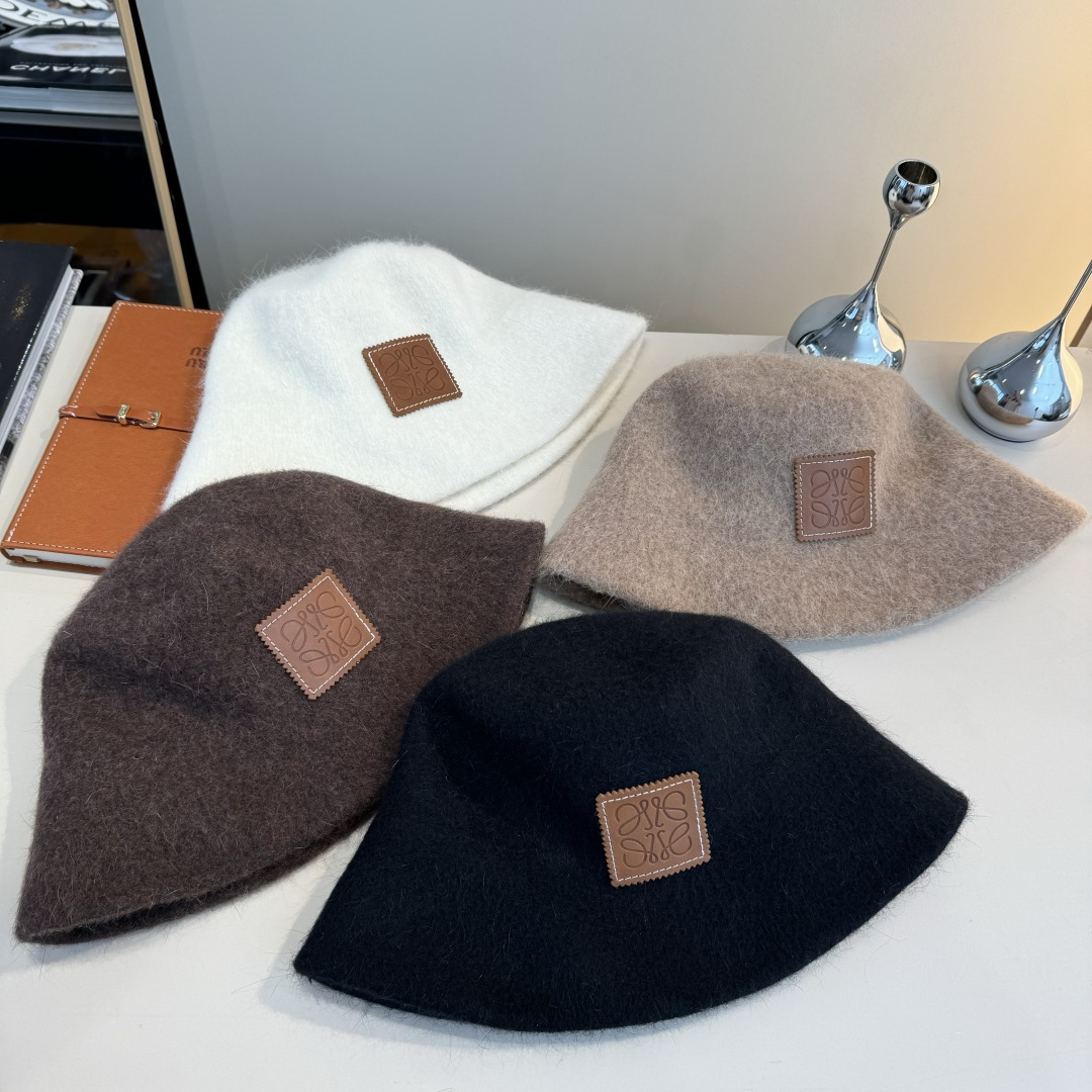 Loewe Bucket Hat