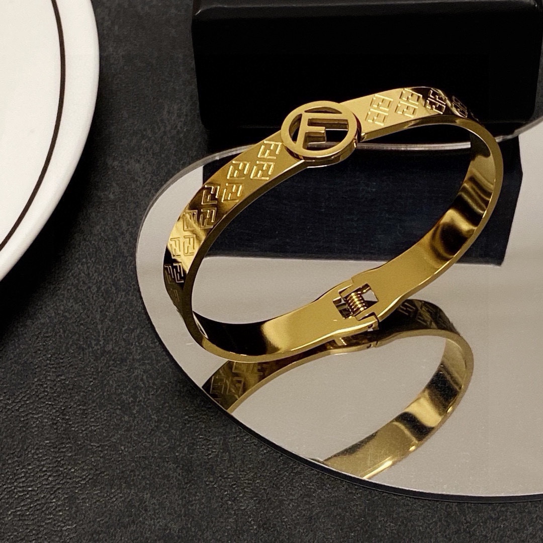 Fendi bracelet