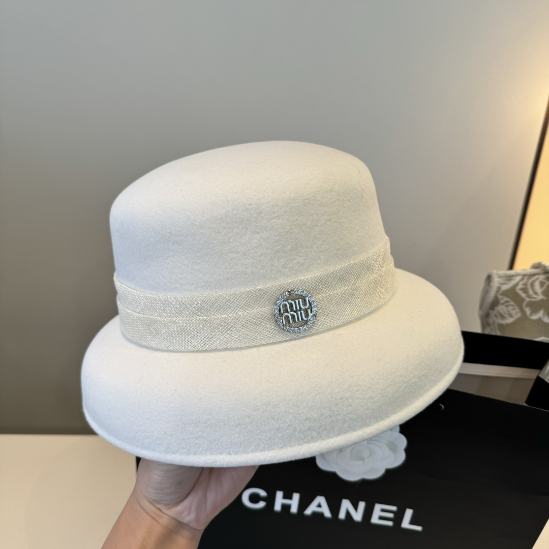 Miumiu Bucket Hat