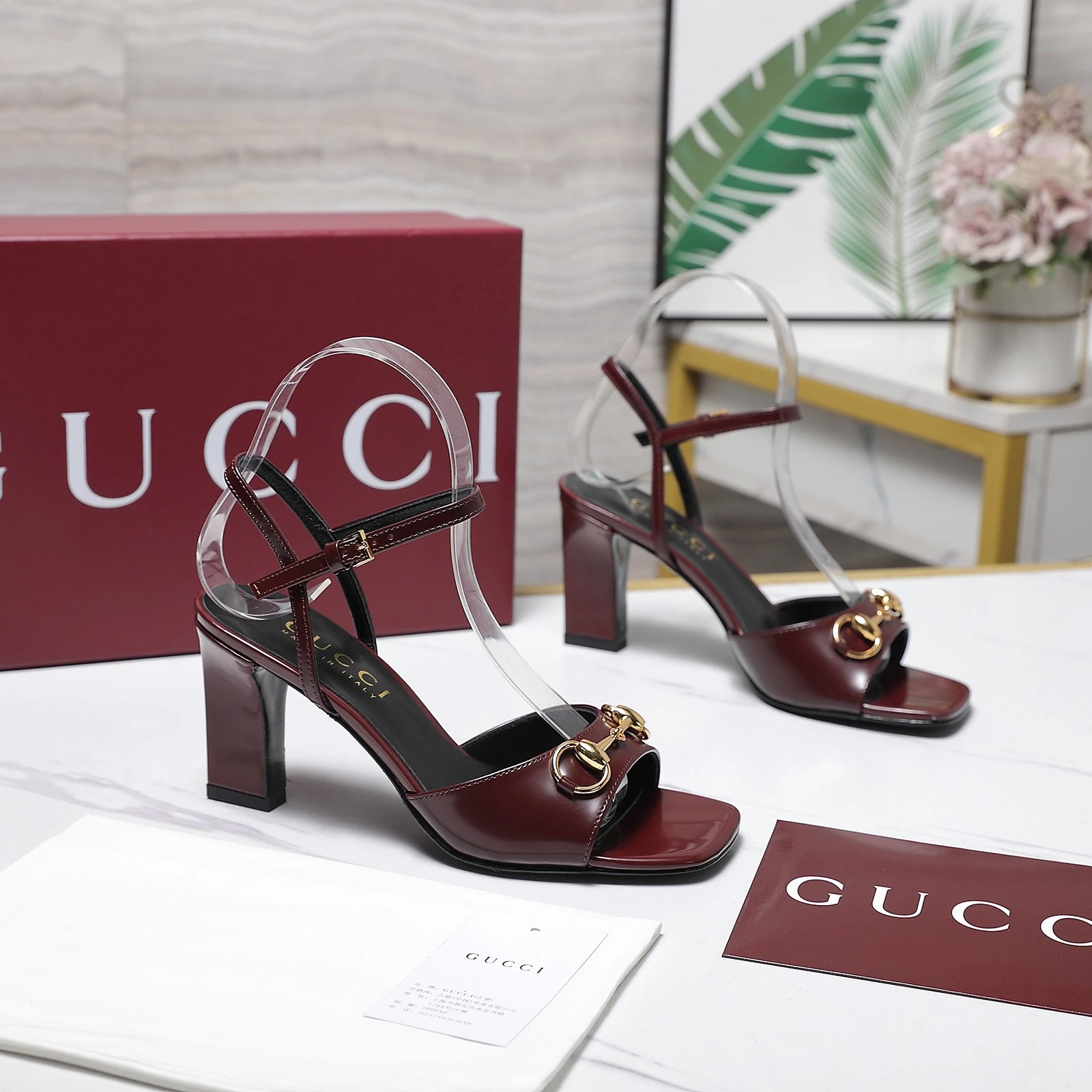 GUCCI New Spring Saddle-Strap Sandals