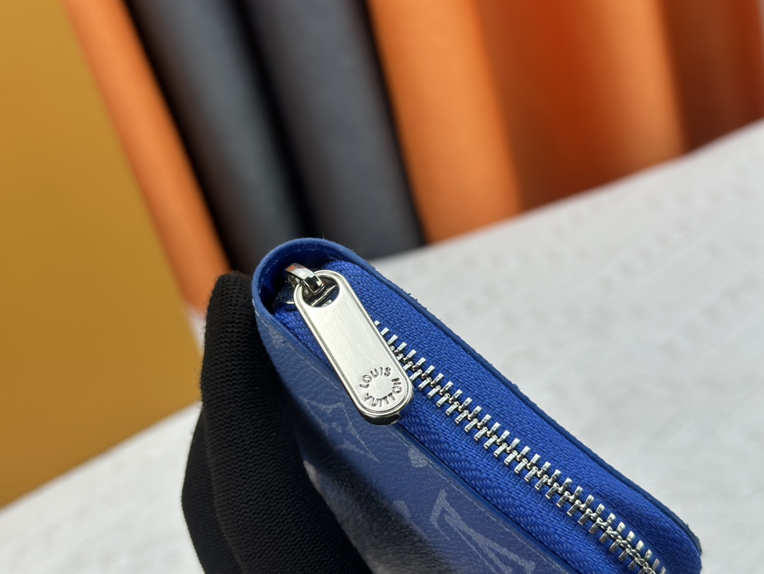 LV Zippy Wallet