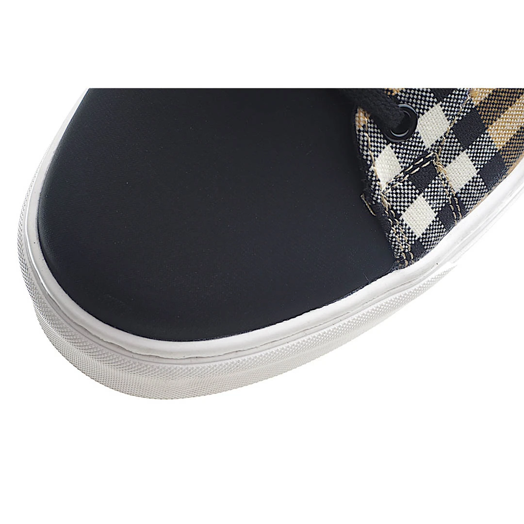 BURBERRY Vintage Sneakers