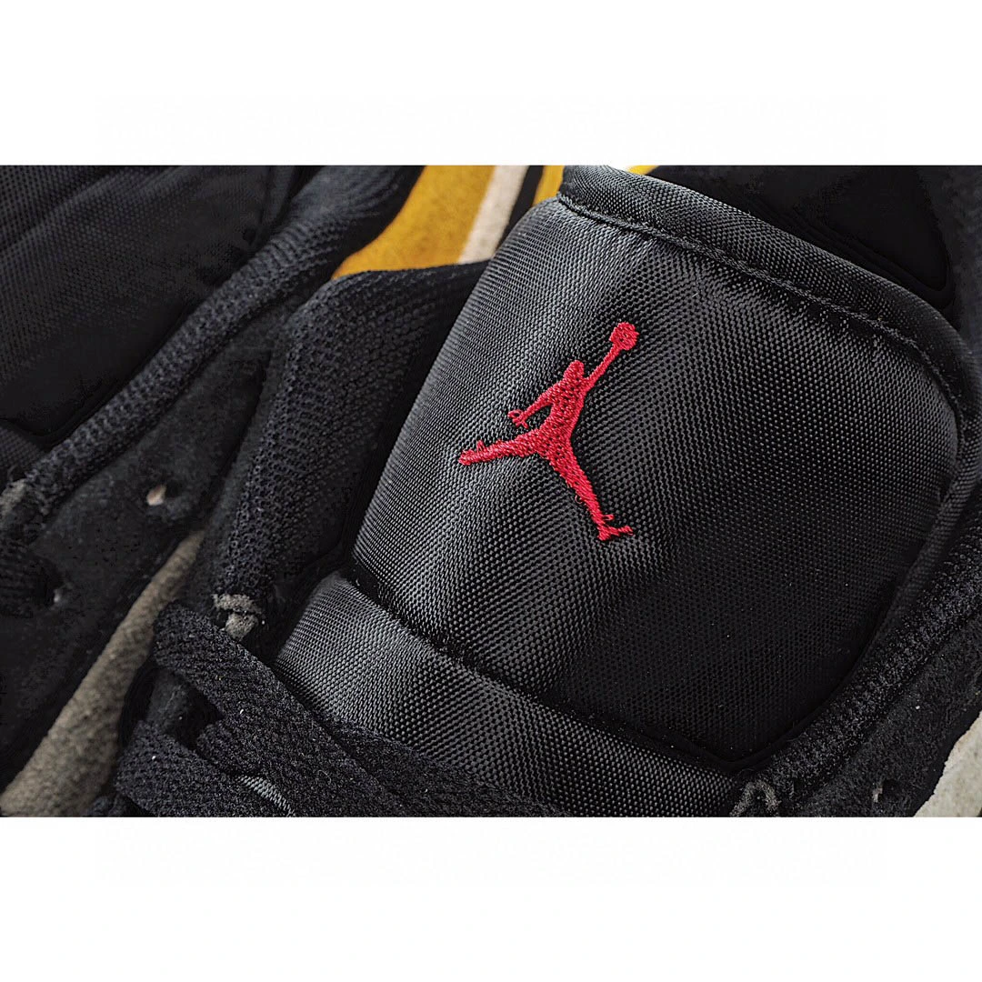 Air Jordan 1 Low 'University Gold'
