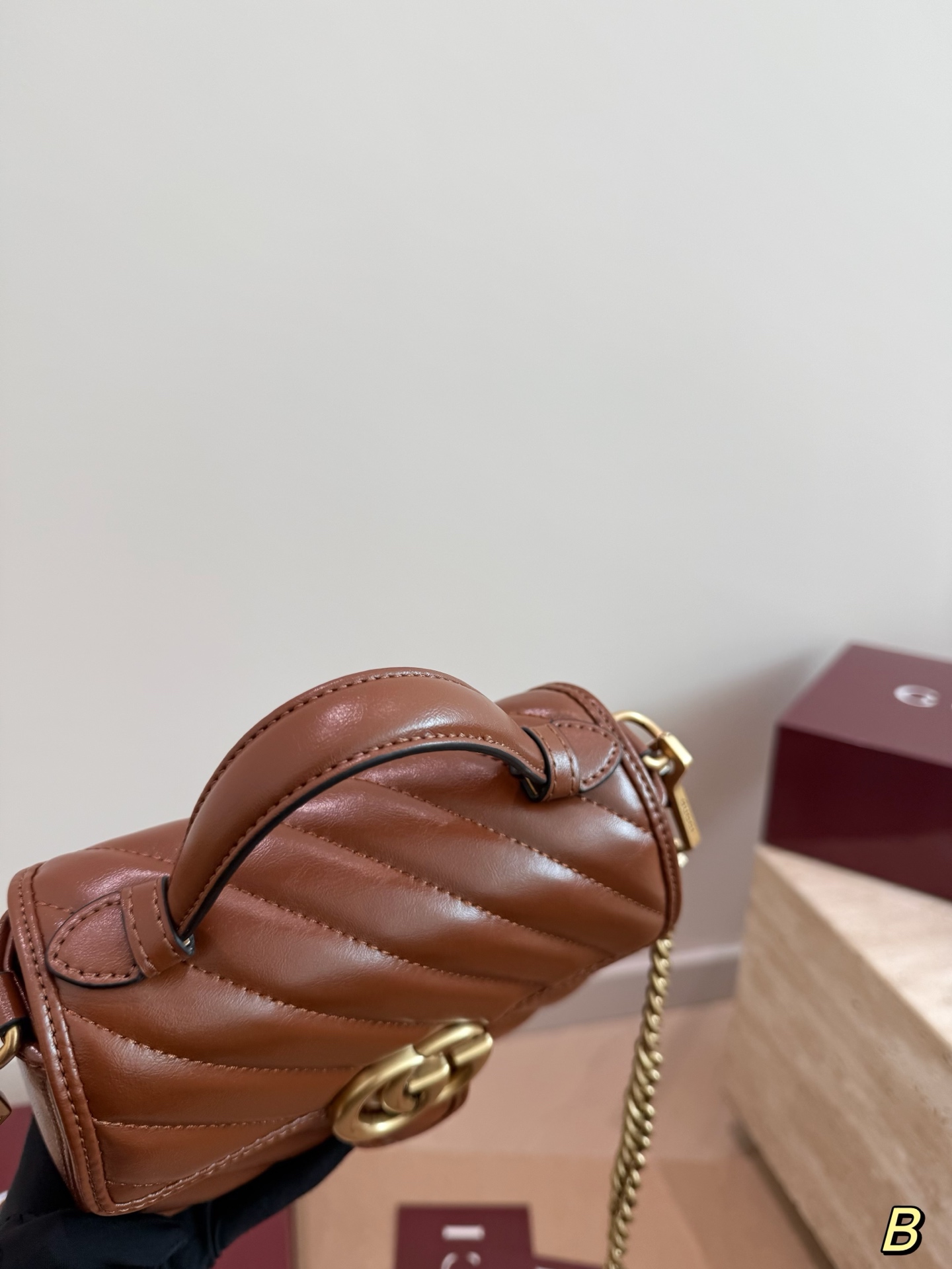 GG Marmont Messenger Bag