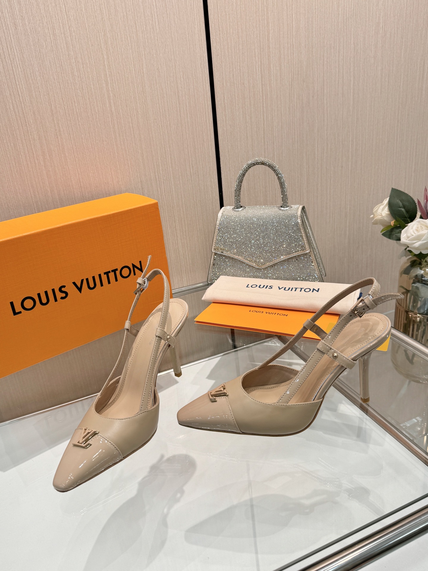 LV 2026 Early Spring Open-Back Shoes