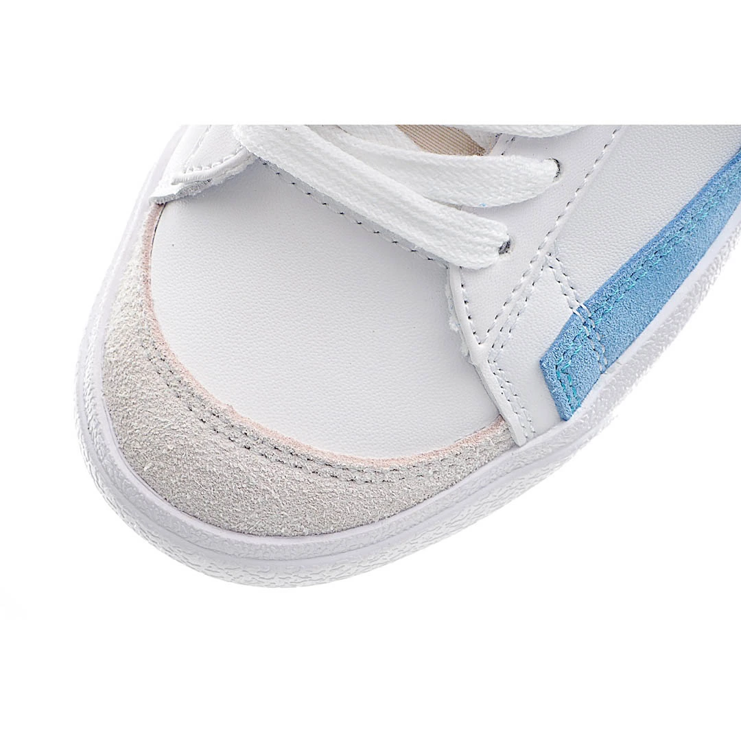 Nike Wmns Blazer Low '77 'White Orange'