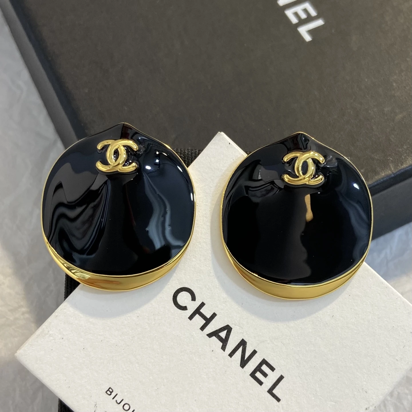 Chanel Earring