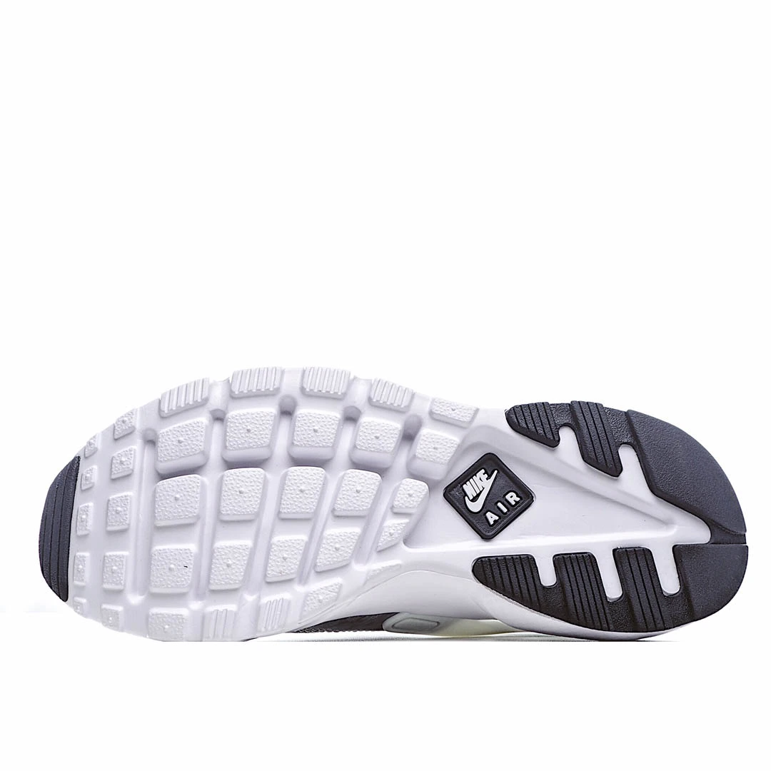 STUSSY   Nike Air Huarache Run Premium
