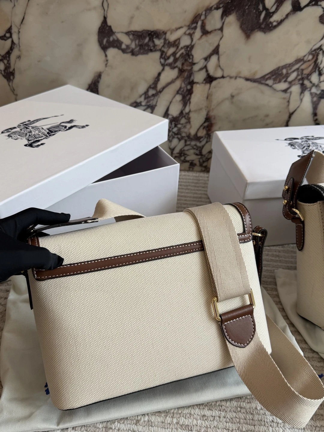 Burberry Horseferry
